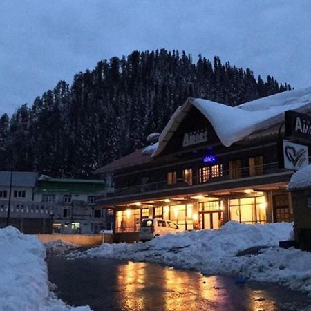 Amore Hotel Dunga Gali Exterior photo